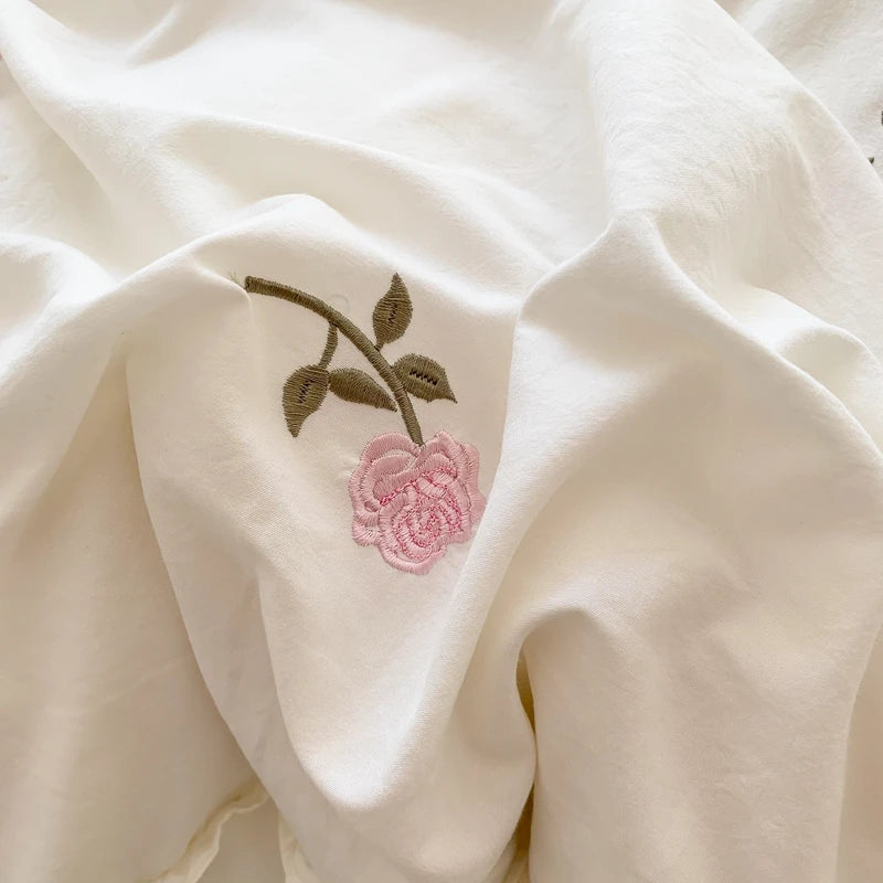 Parure de lit blanc