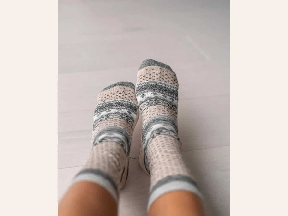 Chaussettes épaisses à maille torsadée et col doublé