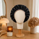 Bonnet de nuit en satin doublé